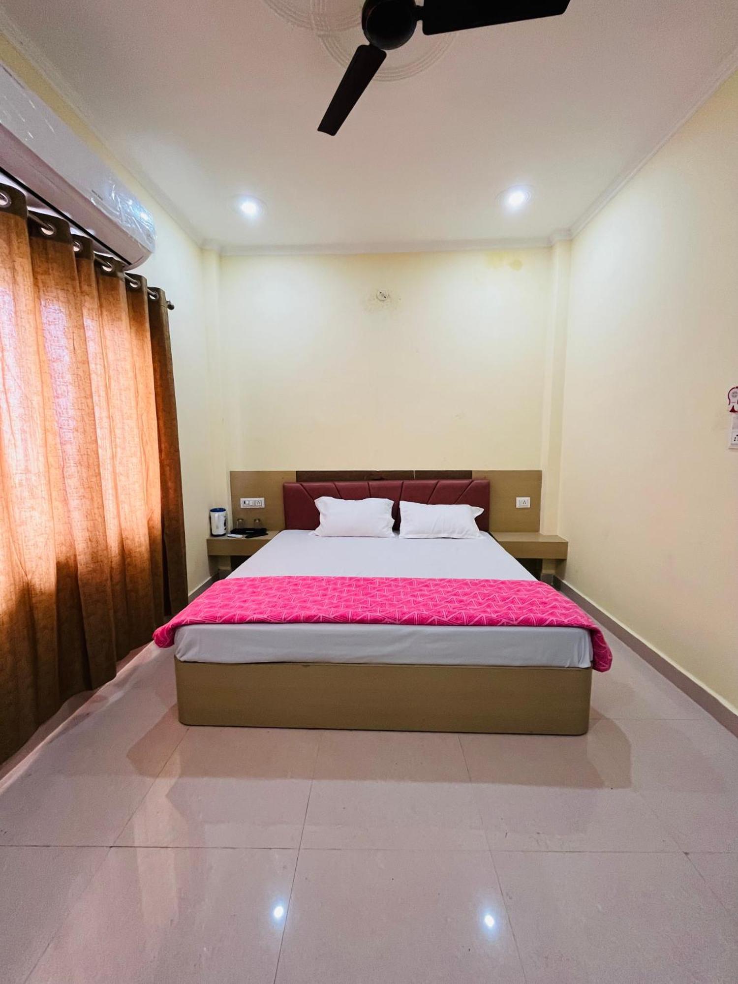 River View Paying Guest House Varanasi Exterior foto